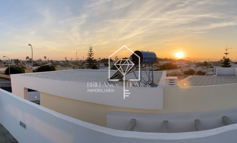 Nouvelle construction - Villas - Torrevieja - 03186