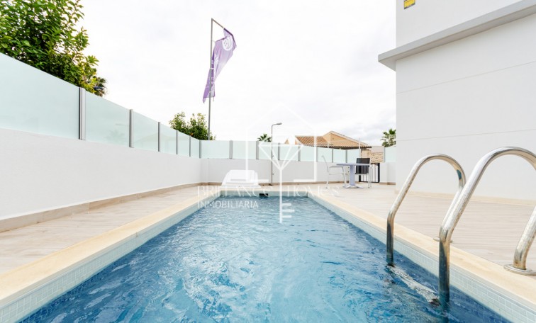Nowa konstrukcja - Villas - Torrevieja - 03184