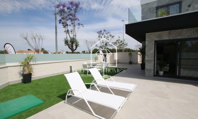 Nowa konstrukcja - Villas - Pilar de la Horadada - 03190