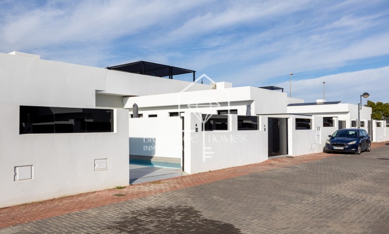 Sprzedaż - Detached villa - Torre Pacheco - Roldán