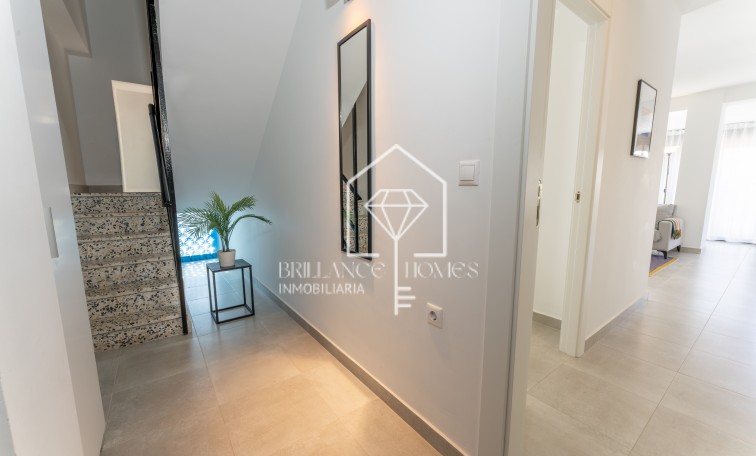 Sale - Apartment / flat - Los Arenales del Sol - Arenales