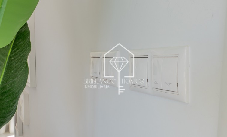 Sale - Apartment / flat - Los Arenales del Sol - Arenales