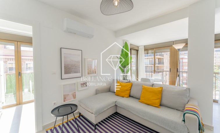 Sale - Apartment / flat - Los Arenales del Sol - Arenales