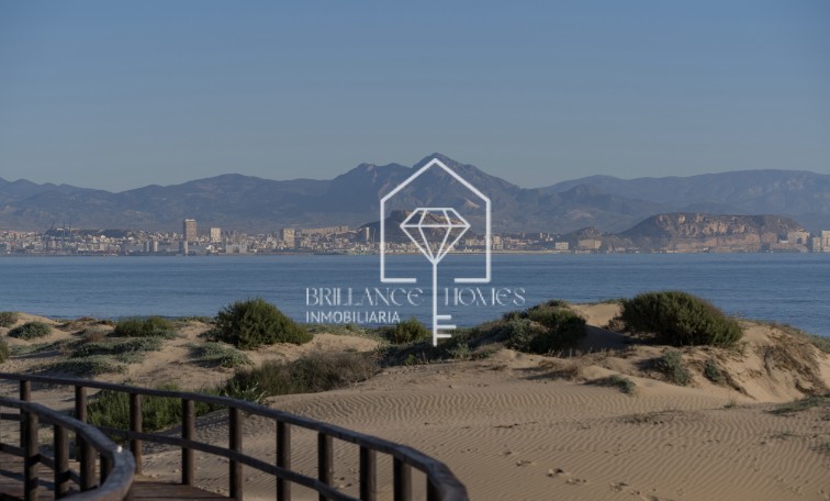 Sale - Apartment / flat - Los Arenales del Sol - Arenales