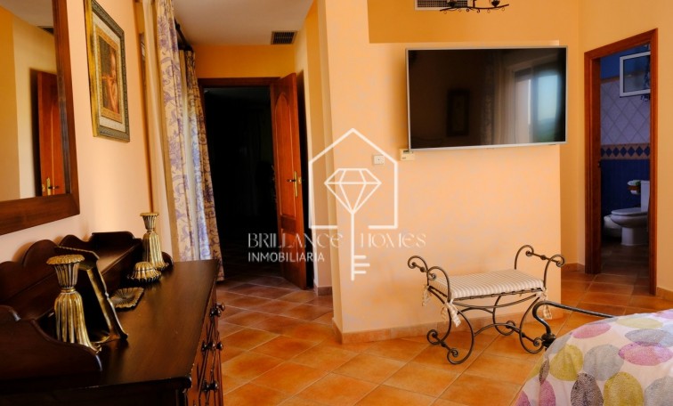 Segunda mano - Finca / Country Property - Orihuela