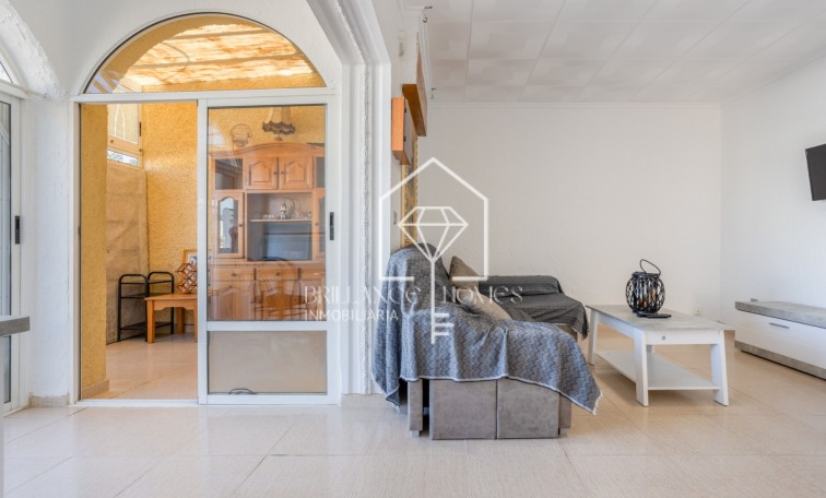 Segunda mano - Detached villa - Torrevieja - Urbanización San Luis