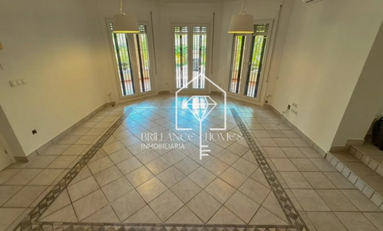 Resale - Landhaus - Alicante - Vistahermosa