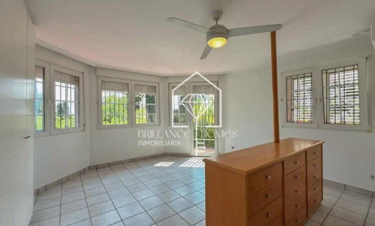 Resale - Landhaus - Alicante - Vistahermosa