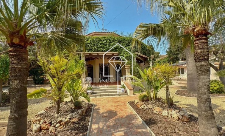 Resale - Landhaus - Alicante - Vistahermosa