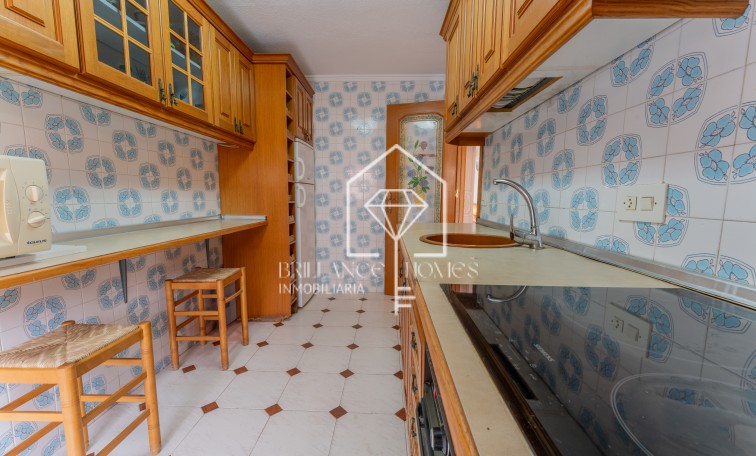 Segunda mano - Apartamento / piso - Los Arenales del Sol - Arenales