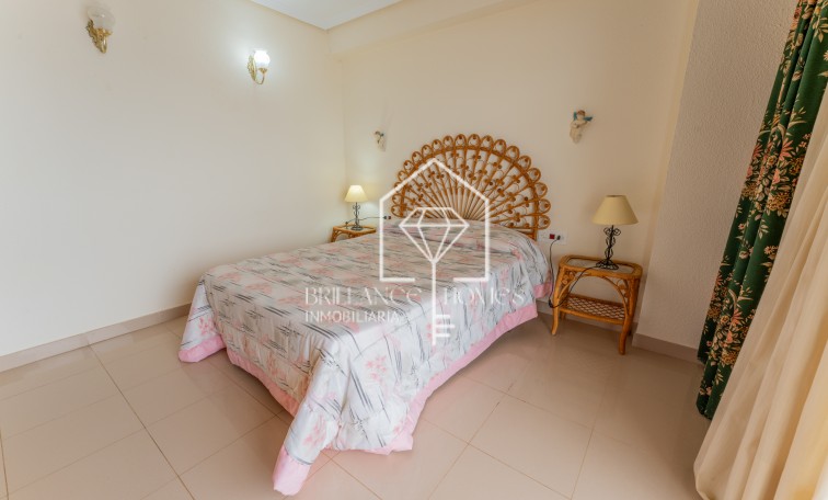 Segunda mano - Apartamento / piso - Los Arenales del Sol - Arenales