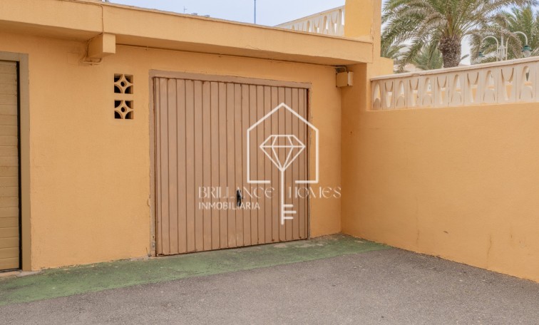 Segunda mano - Apartamento / piso - Los Arenales del Sol - Arenales