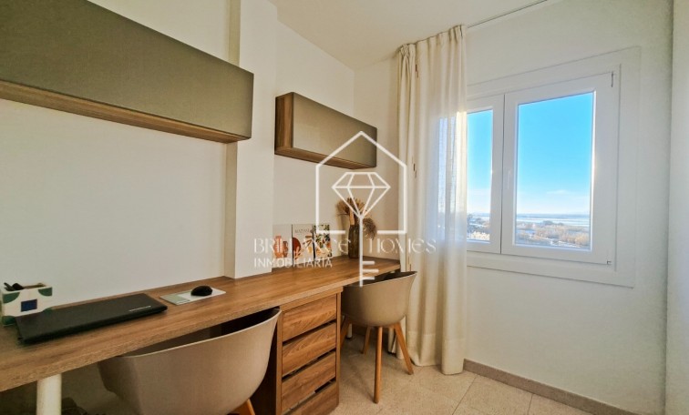 Sale - Apartment / flat - Santa Pola