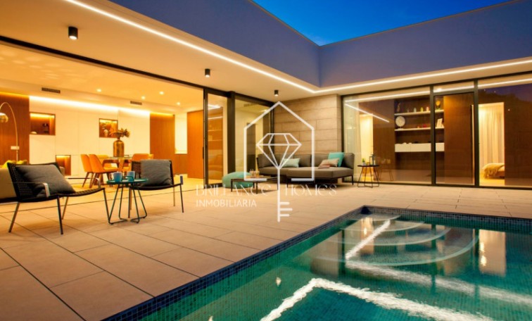 New Build - Villa - Benitachell