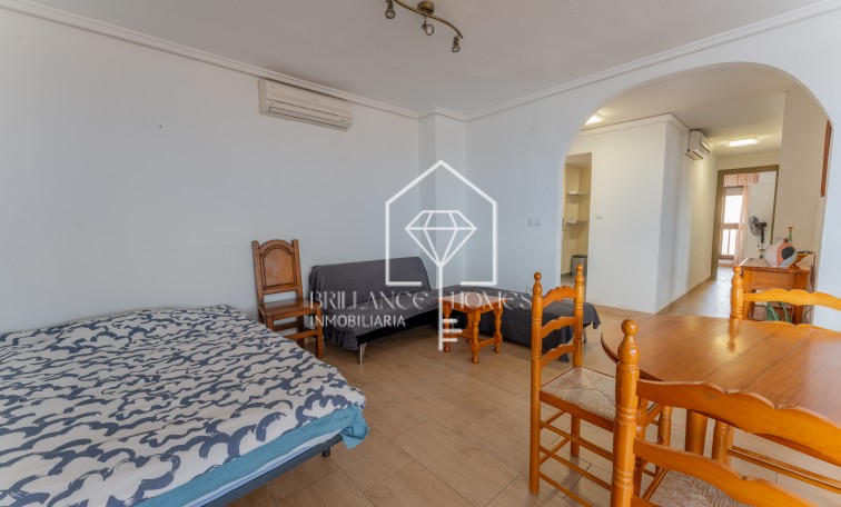 Resale - Wohnung - Los Arenales del Sol - Arenales