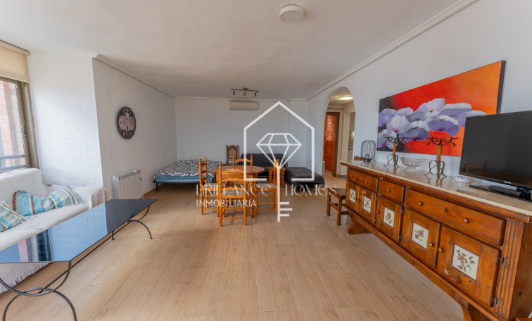 Resale - Wohnung - Los Arenales del Sol - Arenales