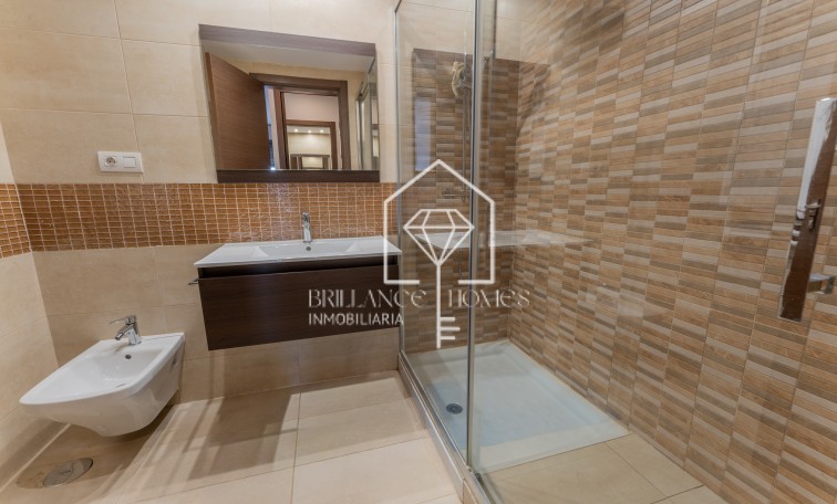 Sprzedaż - Apartment/mieszkanie - Alicante