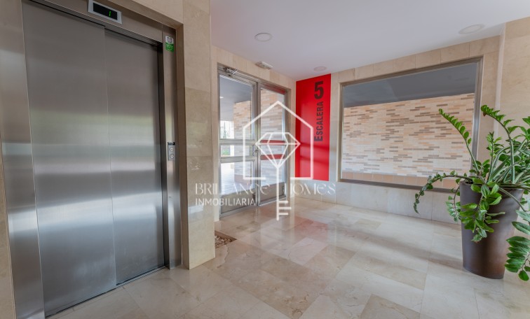 Sprzedaż - Apartment/mieszkanie - Alicante