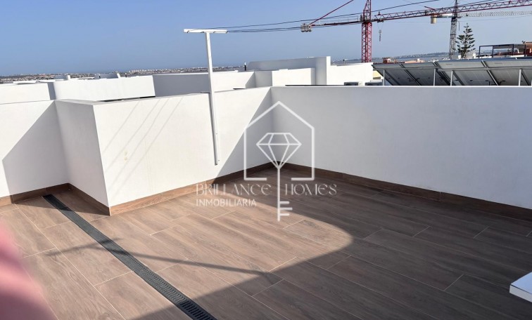 Sprzedaż - Semi Detached Villa - Los Montesinos - La Herada