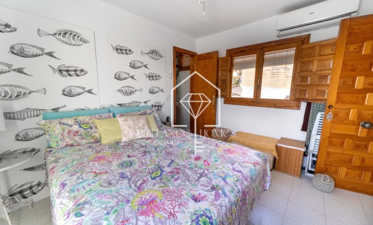 Segunda mano - Bungalow - Los Arenales del Sol - Arenales