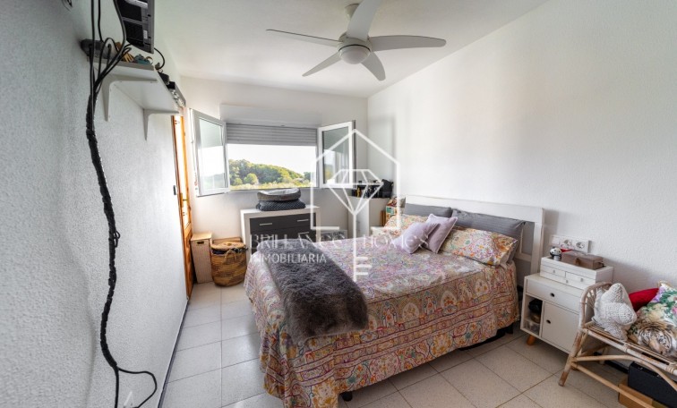 Segunda mano - Bungalow - Los Arenales del Sol - Arenales