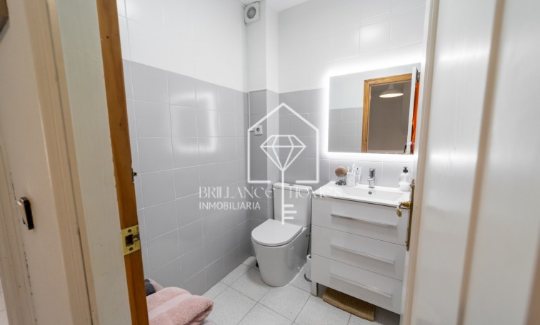 Segunda mano - Bungalow - Los Arenales del Sol - Arenales