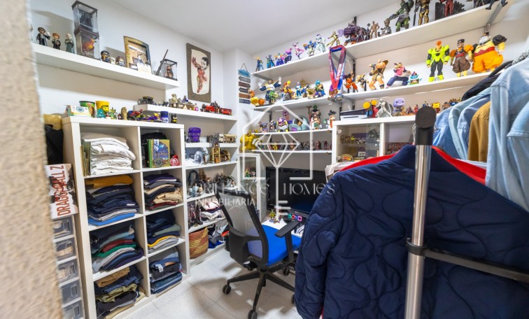 Segunda mano - Bungalow - Los Arenales del Sol - Arenales