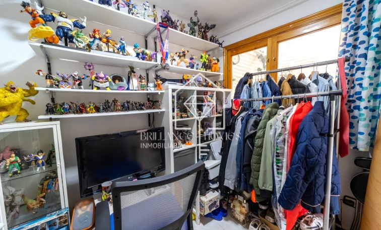 Segunda mano - Bungalow - Los Arenales del Sol - Arenales