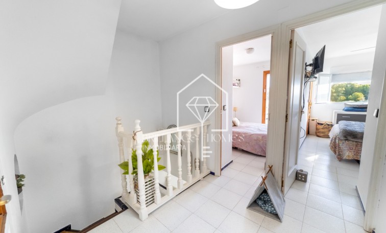 Segunda mano - Bungalow - Los Arenales del Sol - Arenales