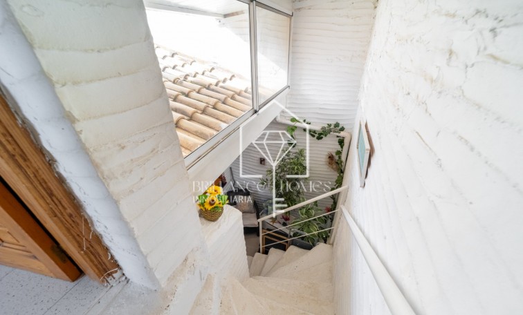 Segunda mano - Bungalow - Los Arenales del Sol - Arenales