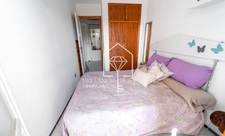 Segunda mano - Bungalow - Los Arenales del Sol - Arenales