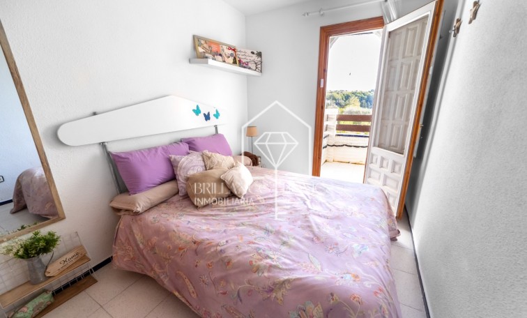 Segunda mano - Bungalow - Los Arenales del Sol - Arenales