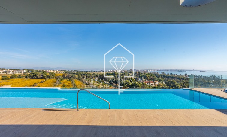 Resale - Apartment - Torrevieja - Rocio del Mar