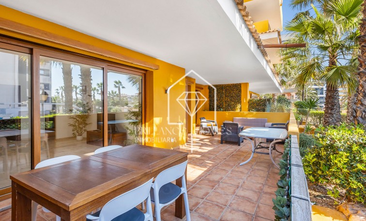 Resale - Apartment - Torrevieja - Punta Prima