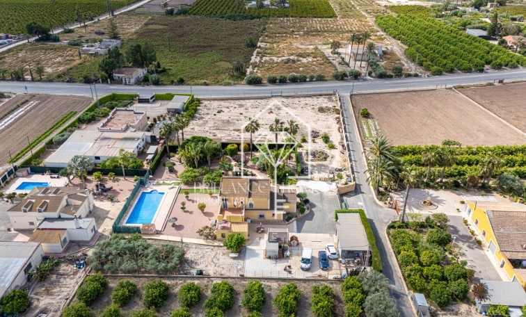 Sale - Detached villa - Elche - La Hoya