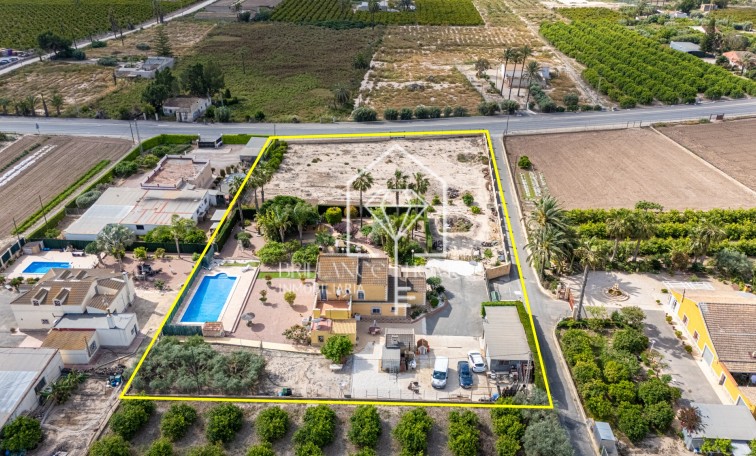 Sale - Detached villa - Elche - La Hoya