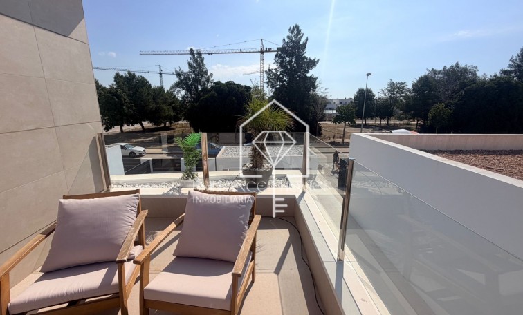 Revente - Detached villa - Dolores