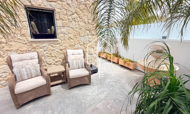 Resale - 4. House - Detached Villa - Los Montesinos - La Herrada