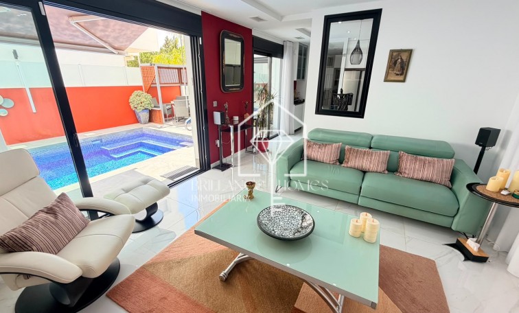 Resale - 4. House - Detached Villa - Los Montesinos - La Herrada