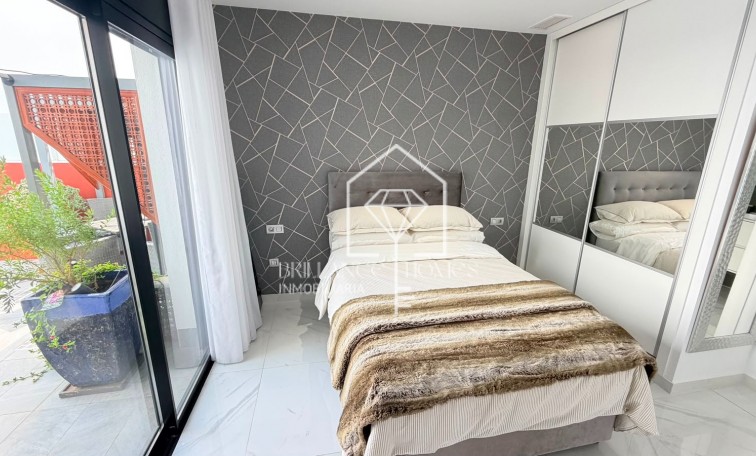 Resale - 4. House - Detached Villa - Los Montesinos - La Herrada
