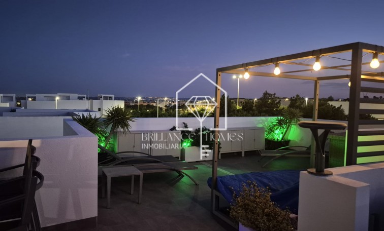 Resale - 4. House - Detached Villa - Los Montesinos - La Herrada