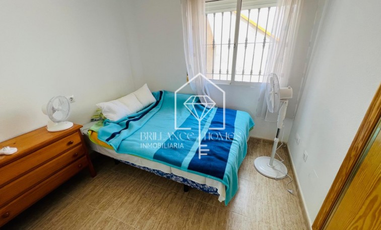 Resale - Townhouse - Daya Nueva