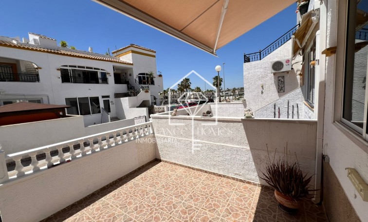 Sale - Apartment / flat - Orihuela - Entre Naranjos - Vistabella Golf