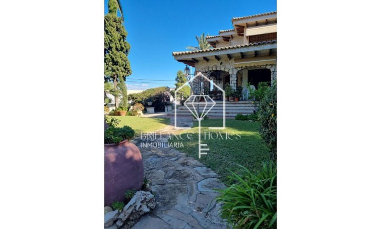 Revente - Villa - Alicante - Vistahermosa