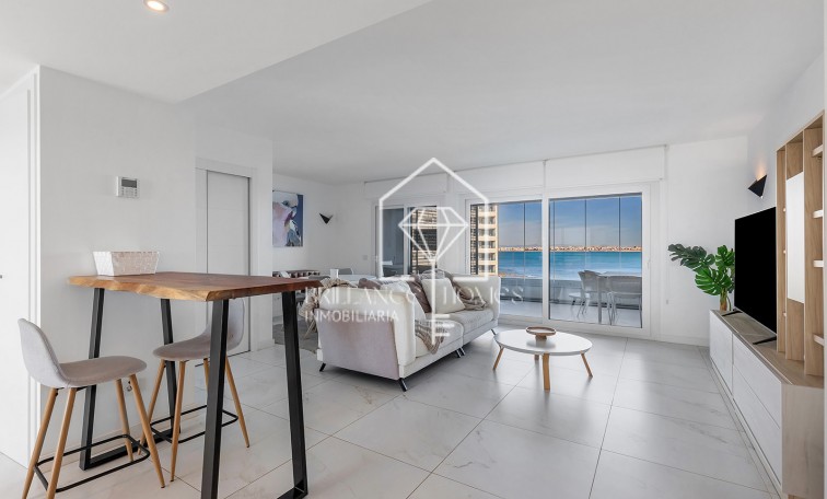 Revente - Appartement / flat - Torrevieja - Punta Prima