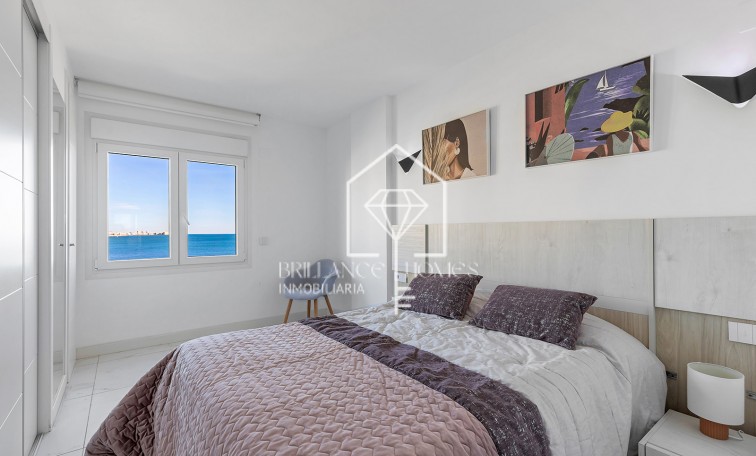 Revente - Appartement / flat - Torrevieja - Punta Prima