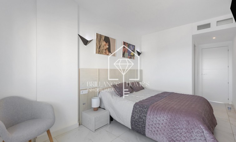 Revente - Appartement / flat - Torrevieja - Punta Prima