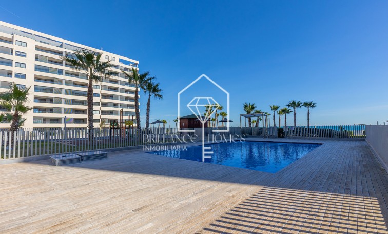 Revente - Appartement / flat - Torrevieja - Punta Prima