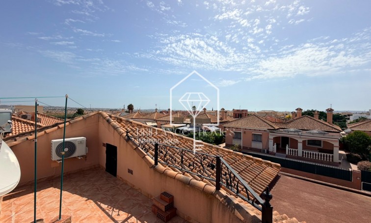 Revente - Detached villa - Los Montesinos - La Herrada