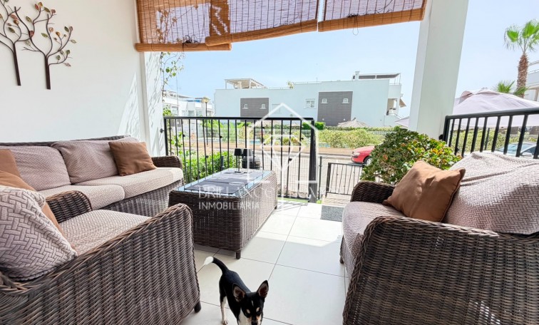 Sale - Apartment / flat - Torrevieja - Aguas Nuevas